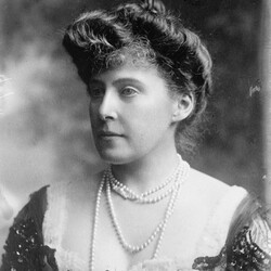 Duchess_Hamilton_LCCN2014685842.jpg