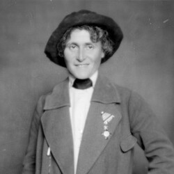 alice_schalek.jpg